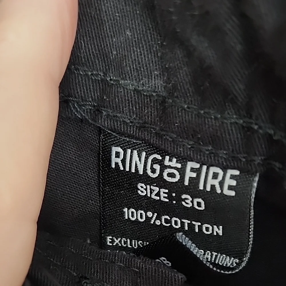 Ring of Fire Shorts Mens Messenger Cargo Size 30 Black Long